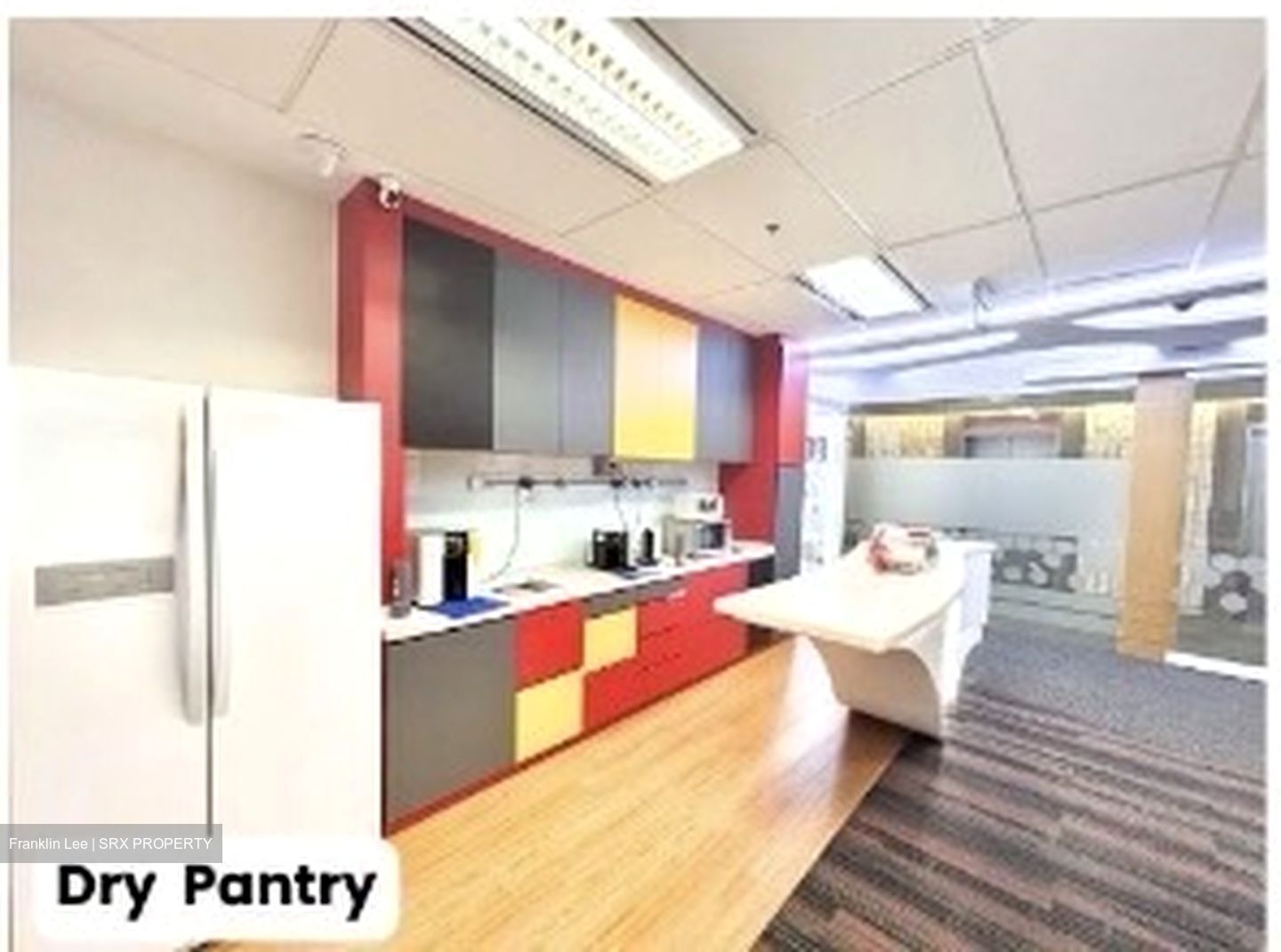United Square (D11), Office #628823071